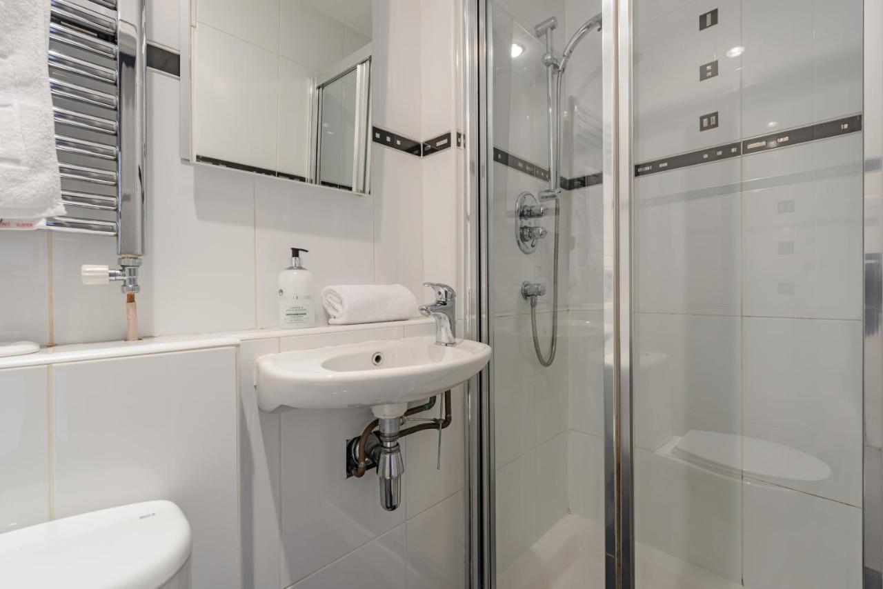 The Rose Street Apartment Единбург Екстер'єр фото